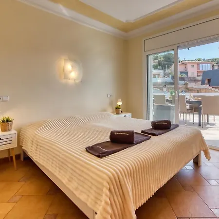 Costacabana - Donna * Lloret de Mar