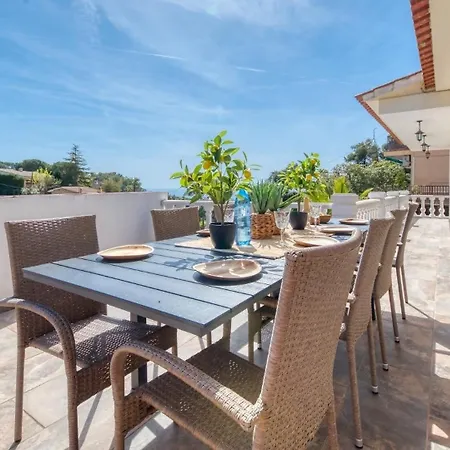 Villa Costacabana - Donna